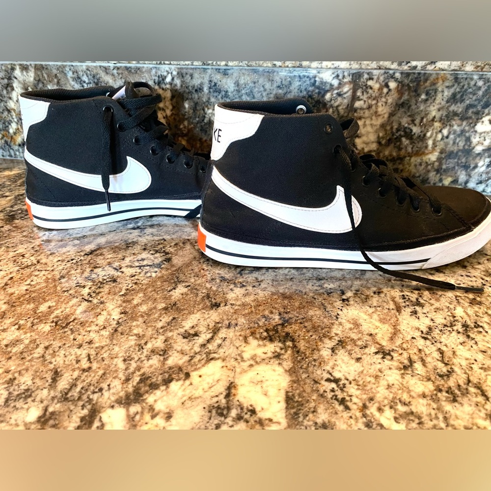 Nike 7.5 women’s